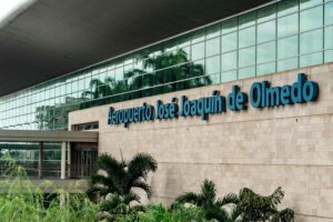 Aeropuerto José Joaquín de Olmedo